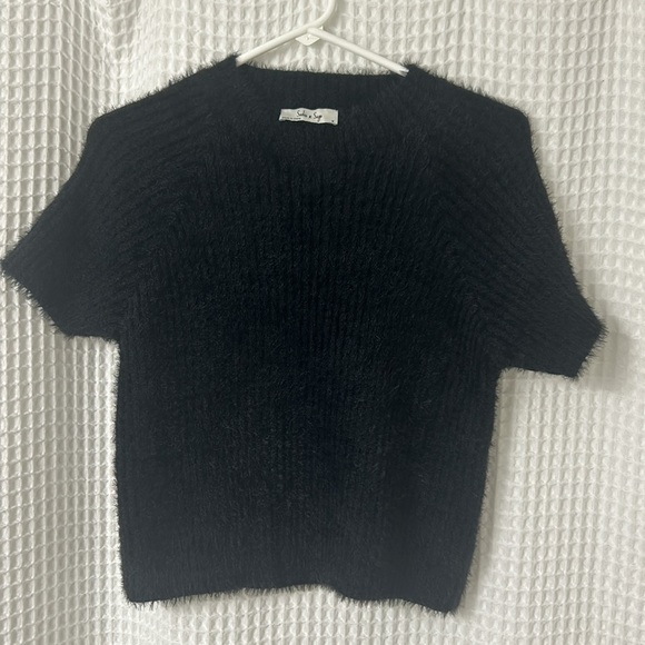 NWOT Sadie & Sage Rudy Ribbed Short Sleeve Sweater Black Medium - Picture 7 of 10
